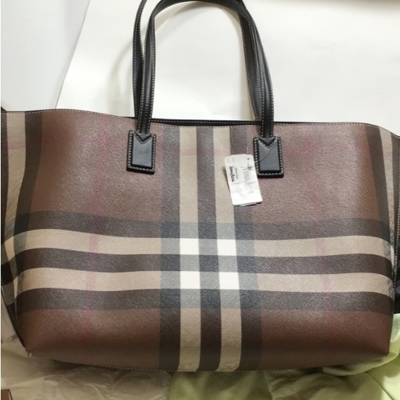 Authentic Burberry women bag - Picture 2 of 4